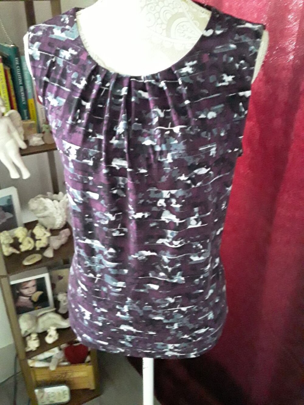 Calvin Klein pleated neckline lovely purple and gray top size XL